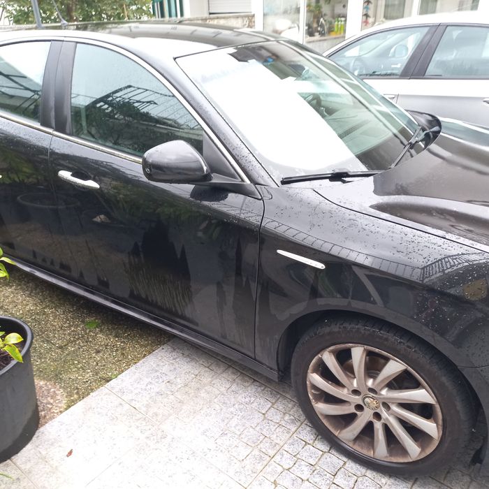 Alfa Romeo Giulietta 1.6. JTD Distinctive - a trabalhar (bom estado)