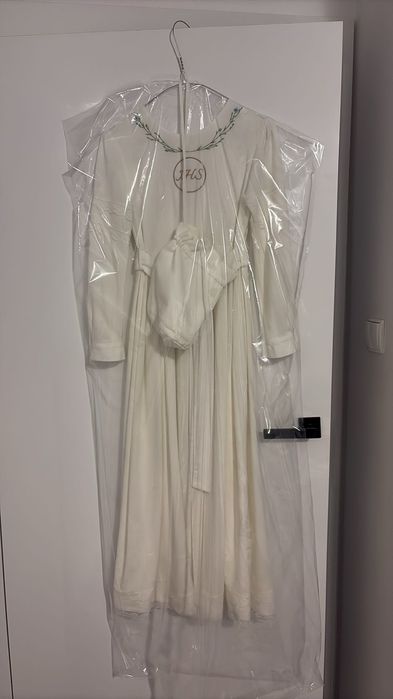 Sprzedam Albę Komunijną Lniana