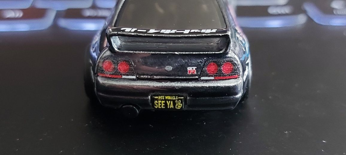 ホットウィール RLC 日産 スカイライン GTR R33) NFT Hot wheels nft nissan r33 gtr gt-r factory custom Pleszew