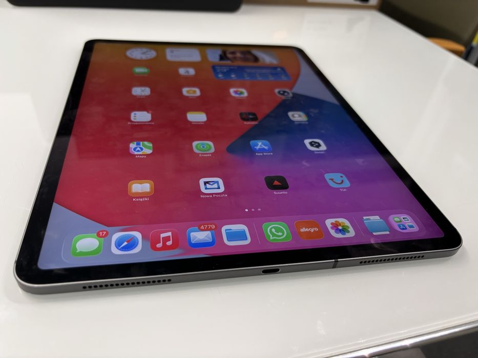 Apple iPad PRO 12,9” A2232 Wi-Fi + Cellular (LTE)/ + GRATIS Pencil USB-C