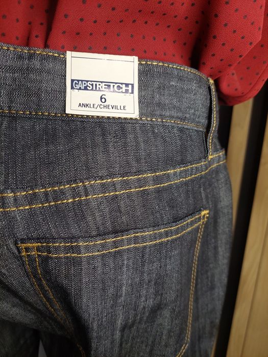 Nowe jeansy damskie marki GAP rozmiar M