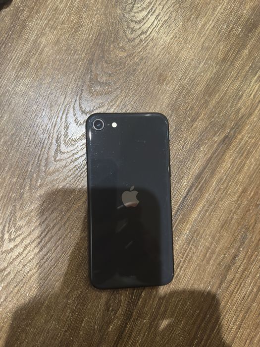 Iphone se black 64 gb