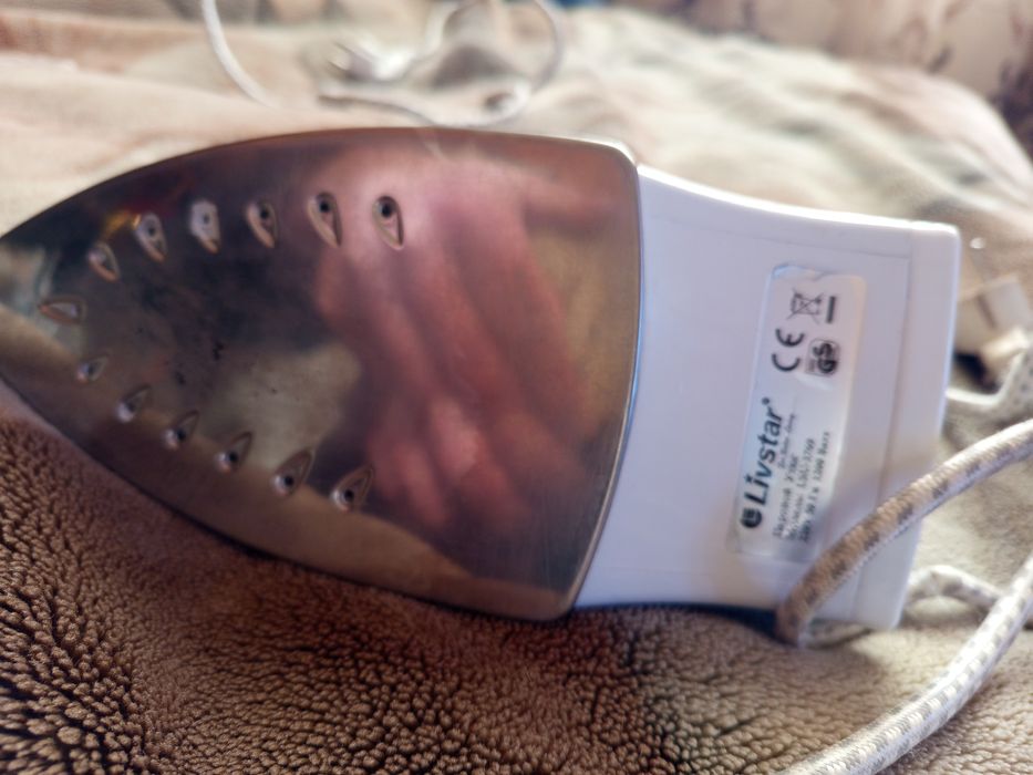 Продам дві праски робочі