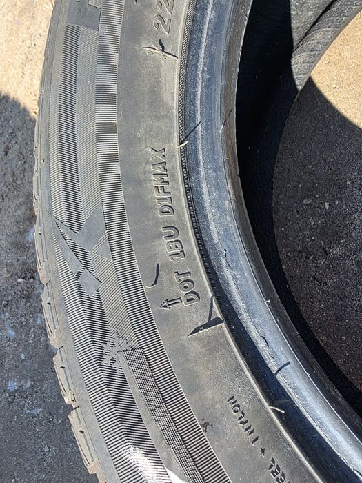 Opony zimowe Firemax 225/55/17