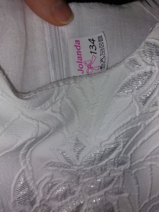 Sukienka biała  śliczna