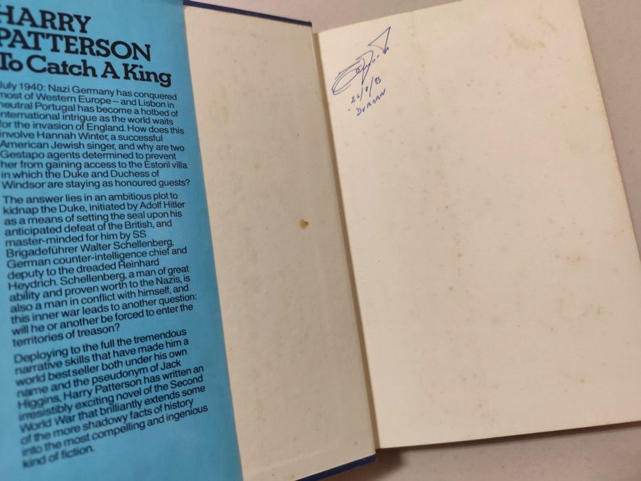 Livro: To Catch A King de Harry Patterson (Vintage)