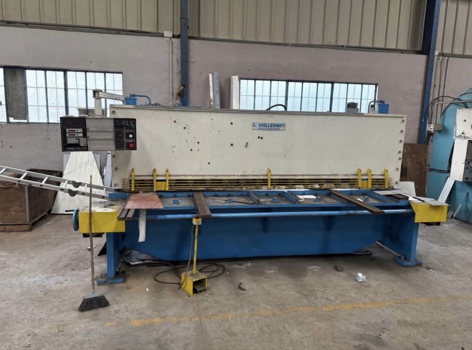 Guilhotina Industrial L. Vuillemet  – Oportunidade