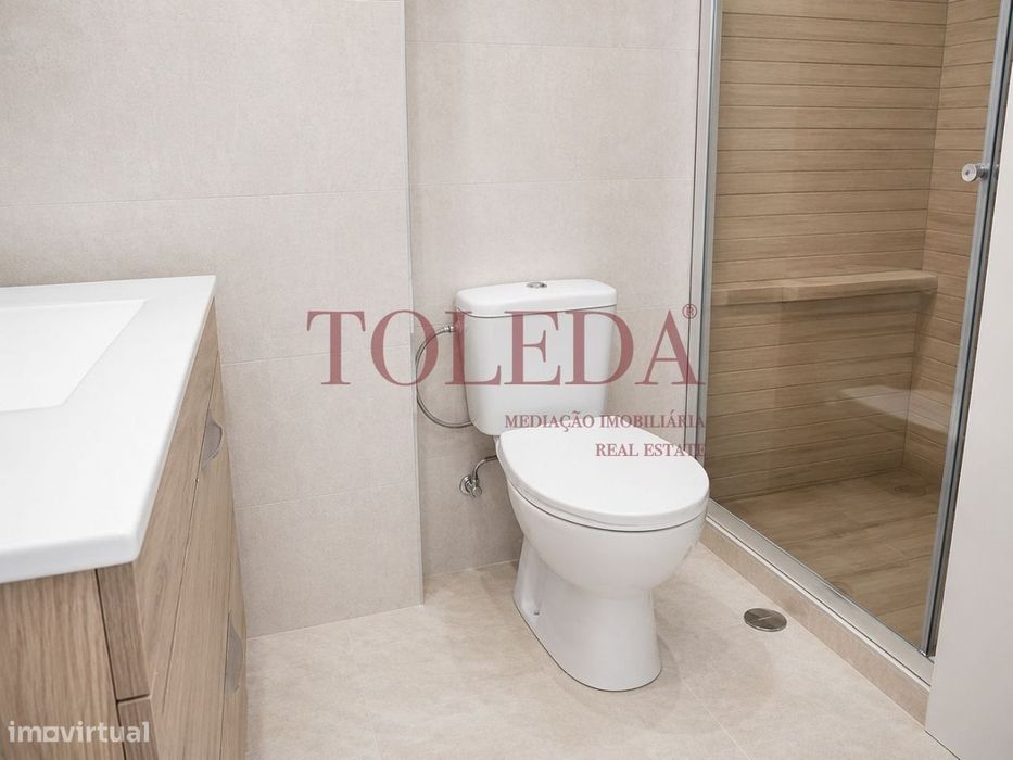 Moradia Isolada T5 com lote de 850m2