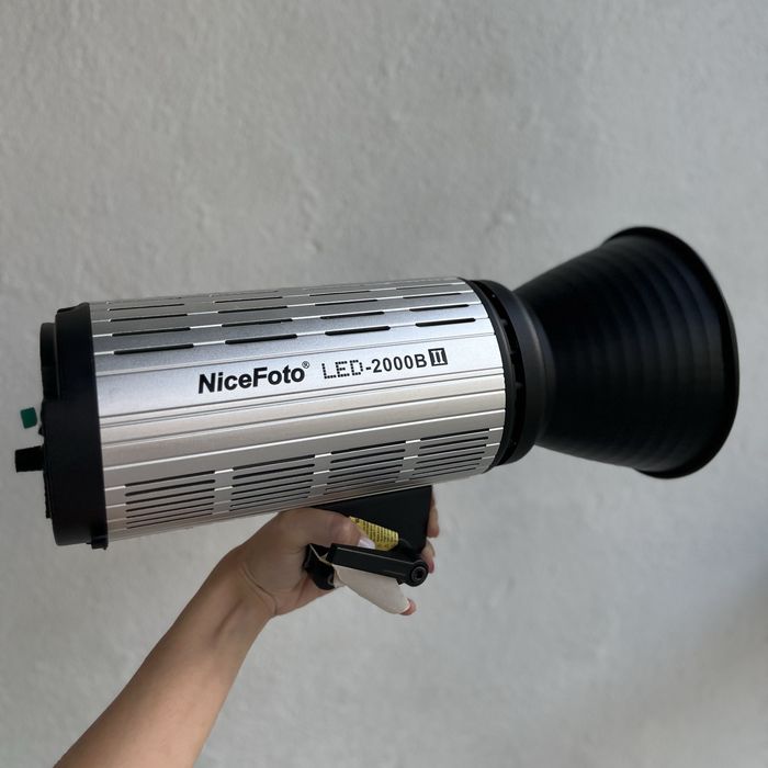 Студійне світло NiceFoto LED-2000A II 200Вт