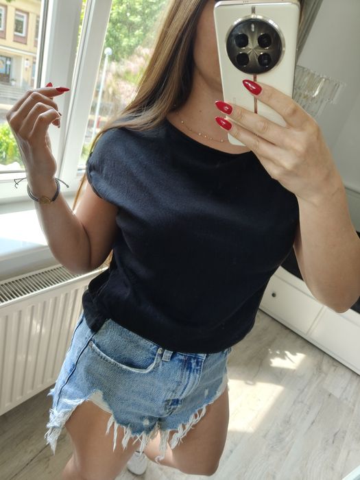 Czarna koszulka Amisu xs