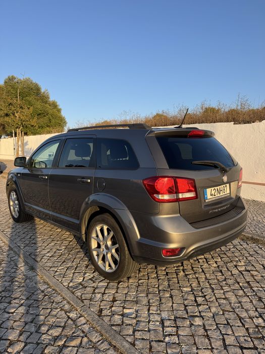 Fiat Freemont 2.0 M-Jet (7 Lugares) – Apenas 157.000 km – SUV Familiar Irrepreensível!