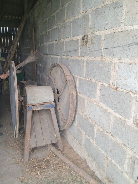 Sprzedam sieczkarnia 1976r kompletna w dobrym stanie