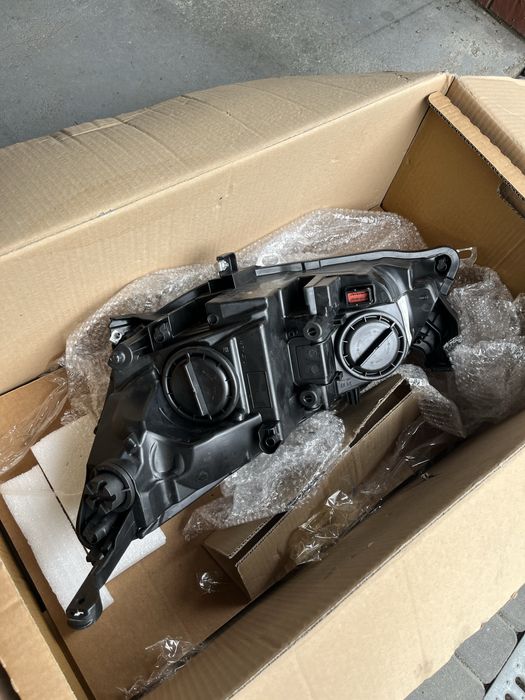 Prawa lampa przednia opel astra EU H7 H7