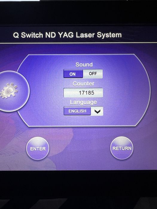 Laser do usuwania tatuaży.