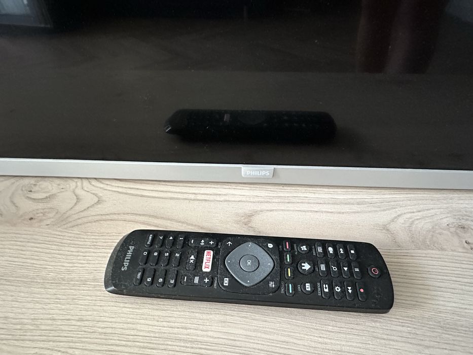 telewizor philips 32pfs5823/12