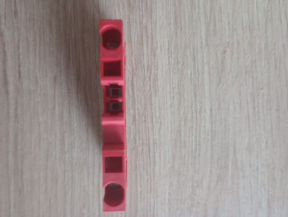 Złączka przelotowa ST 4 czerwona 50 sztuk