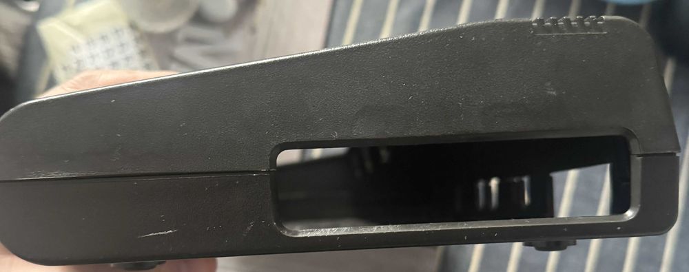 Commodore 16 Obudowa plus śrubki