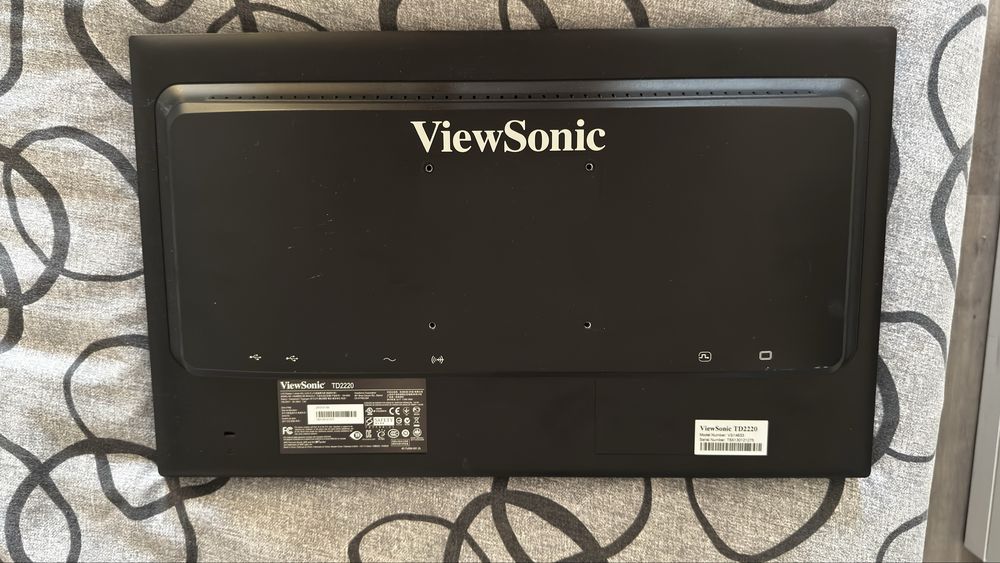 Monitor ViewSonic TD2220, um monitor 22” Full HD (1920x1080)