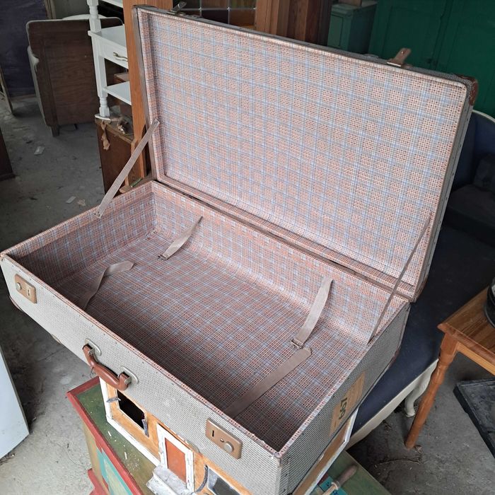 walizka stara duża w bdb stanie głęboki PRL