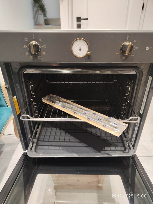 Piekarnik do zabudowy Retro Whirlpool