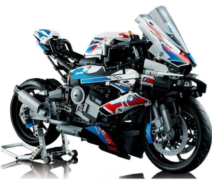 Lego BMW M 1000 RR