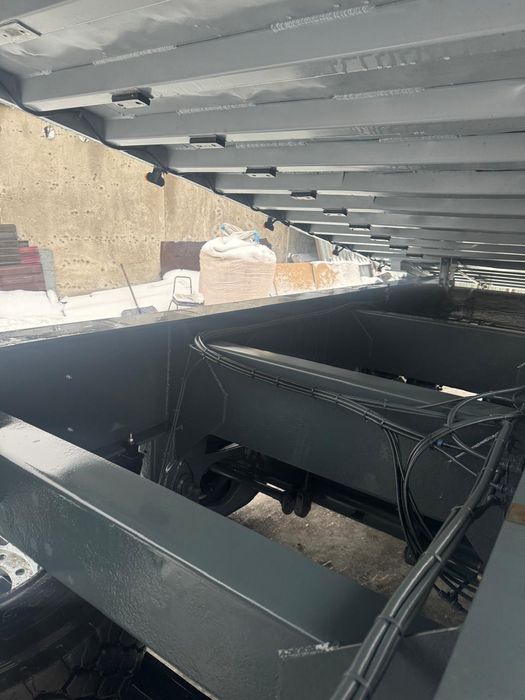 Полуприцеп  BODEX. KIS 33 Самоскид .2004 року