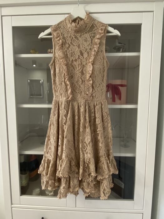 Sukienka ROSE z koronki NUDE Koktajlowa