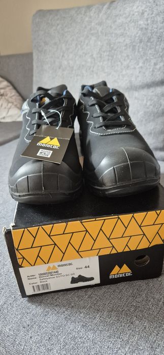 Sprzedam buty robocze 44