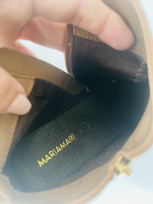 Botins - Marca MarieMare - Tamanho 36