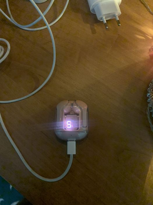 Бездротові навушники