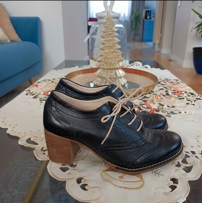 Oksfordki rozmiar 36 Zapato