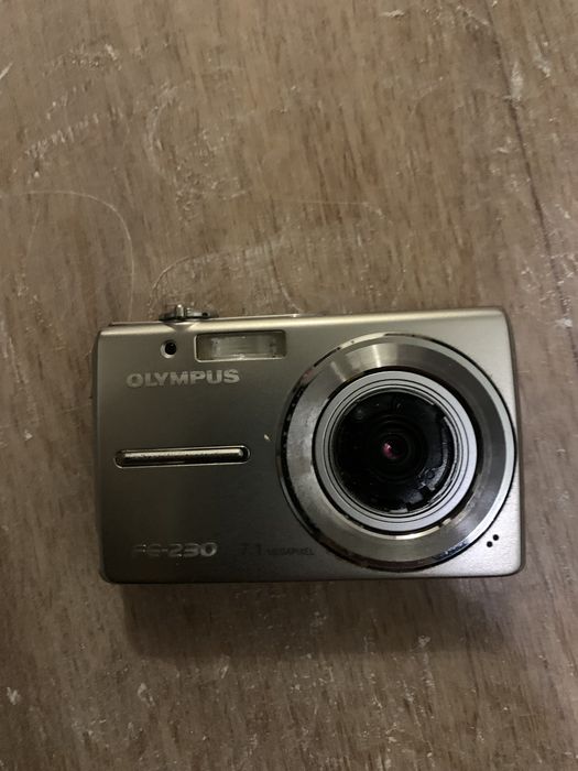 Продам фотоапарат олімпус!