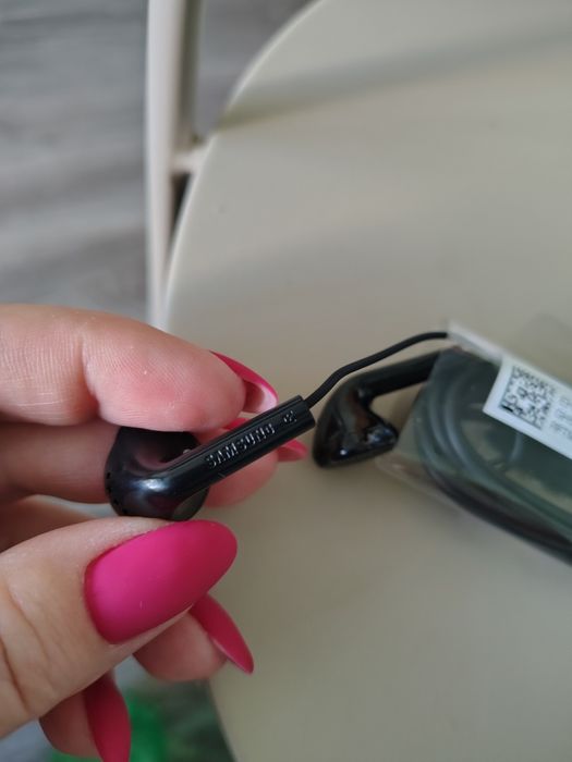 Навушники Samsung