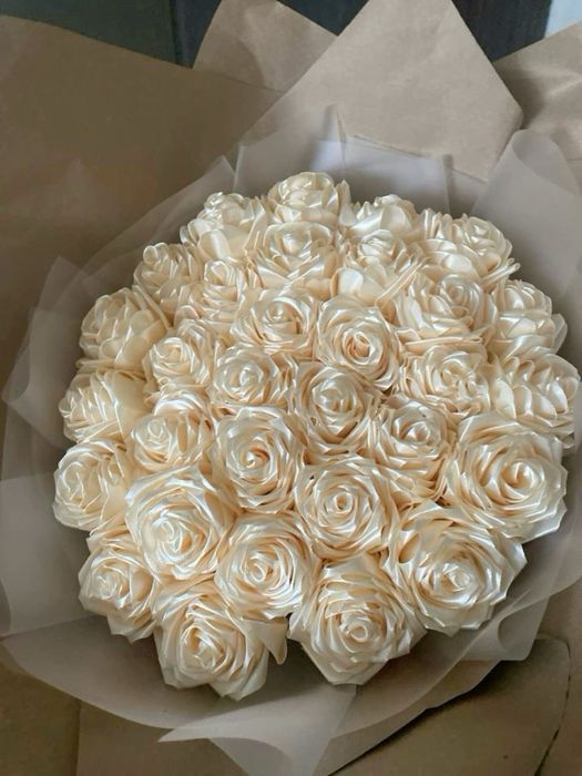 Букети із стрічок