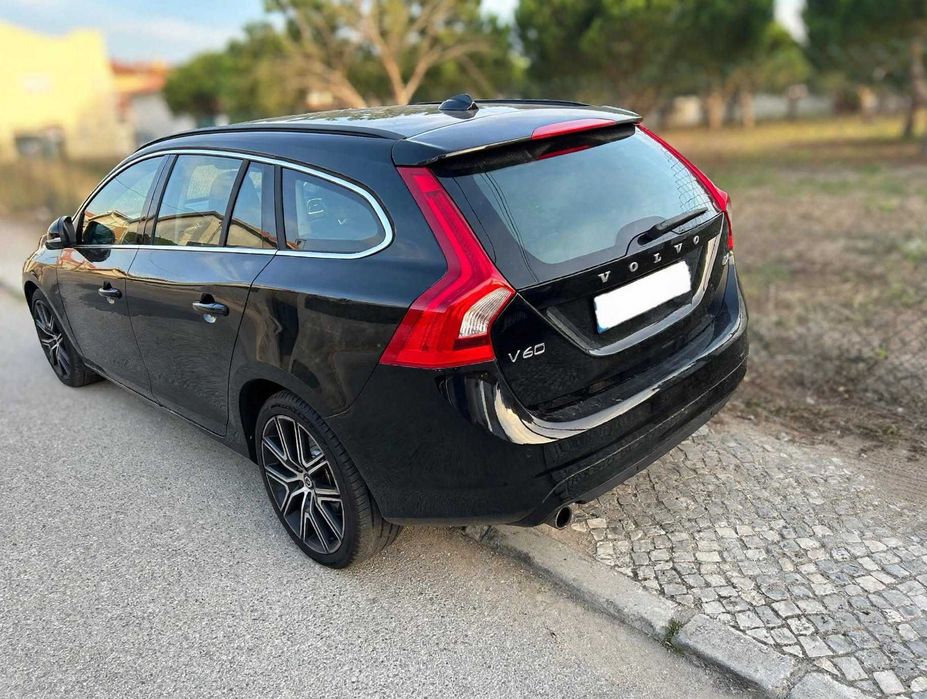 Volvo V60 D3 2016 — photo 4