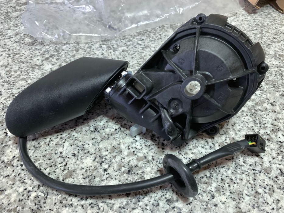 Retrovisor eletrico Opel Corsa E - lado direito original