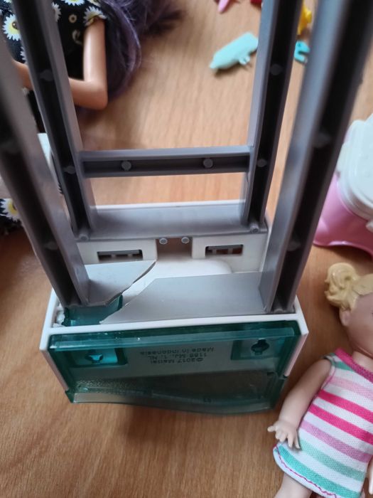 Skipper Barbie opiekunka zestaw z łazienką