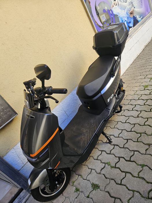 Moto elétrica  goose modelo fox
