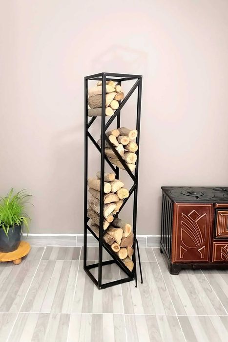 Stojak na drewno kominkowe