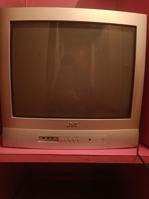 Телевізор кольоровий