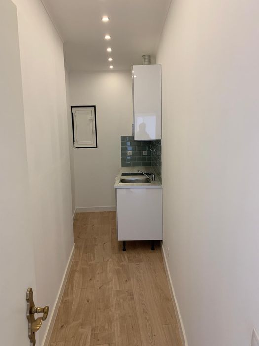 Arrenda-se T0 Consumos Incluidos