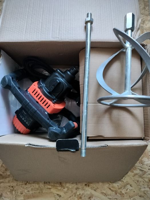 Міксер будівельний Дніпро М . 142 S.