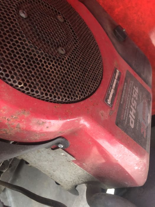 Traktorek zamiatarka huspwarna