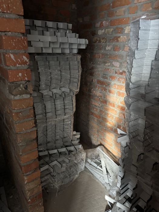 Продам підвісна стеля Грильято 100х100 Білий б/в