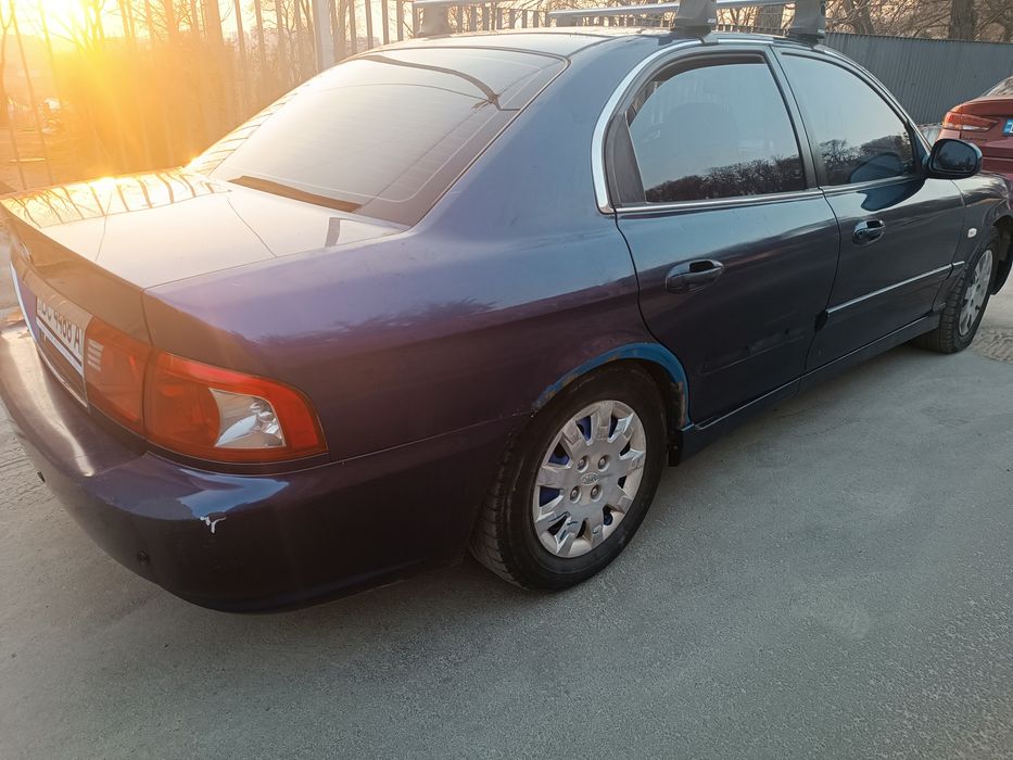 Авто Kia Magentis 2001