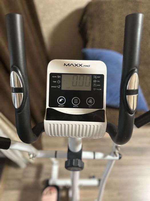 Орбітрек MaxxPro Е5