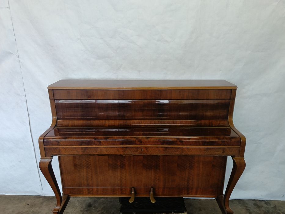 Pianino "weinbach"