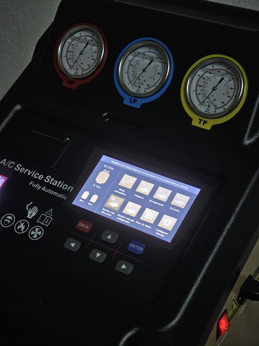 Estação de Ar Condicionado Automóvel THINKCAR AC100 (V3.0)