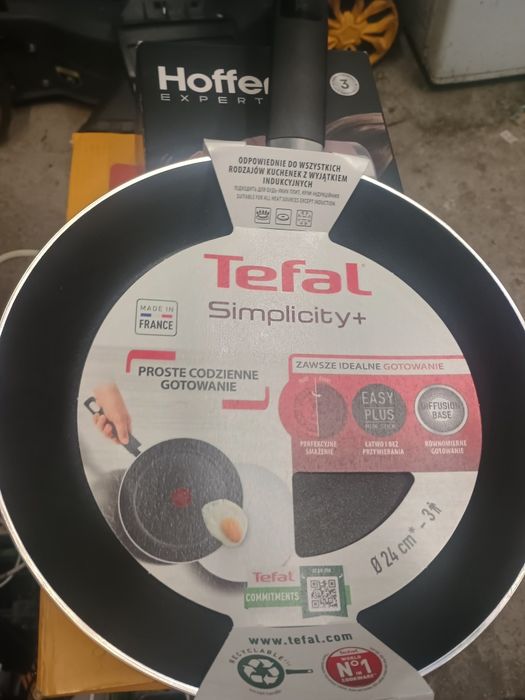 Patelnia Tefal simplicyty+ 24 cm nowa