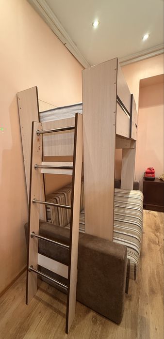 Двоярусне ліжко з диваном 150×200